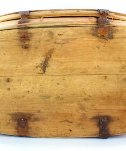 Svepkista - Svepskrin antik med järnbeslag & lås 1800-tal undersida