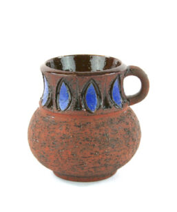 Keramikmugg NIE 923 – Bromma keramik Ninnie Forsgren helhet