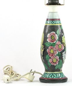 Lampa Alms Keramik B31 av Edit von Löwenhielm detalj rosa blommor