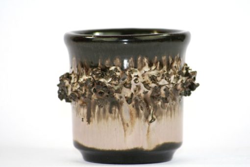 Bilden visar Glit HF Ceramics ytterfoder - Lava Ceramics från Island detalj