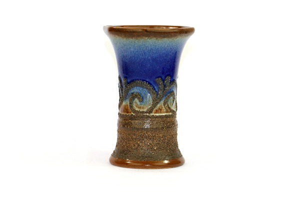 Bilden visar Strehla Keramik 1476 vas – Fat Lava GDR 1970s helhet