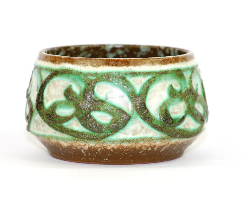 Bilden visar Strehla Keramik 7013 skål - Rörformad glittrig glasyr helhet